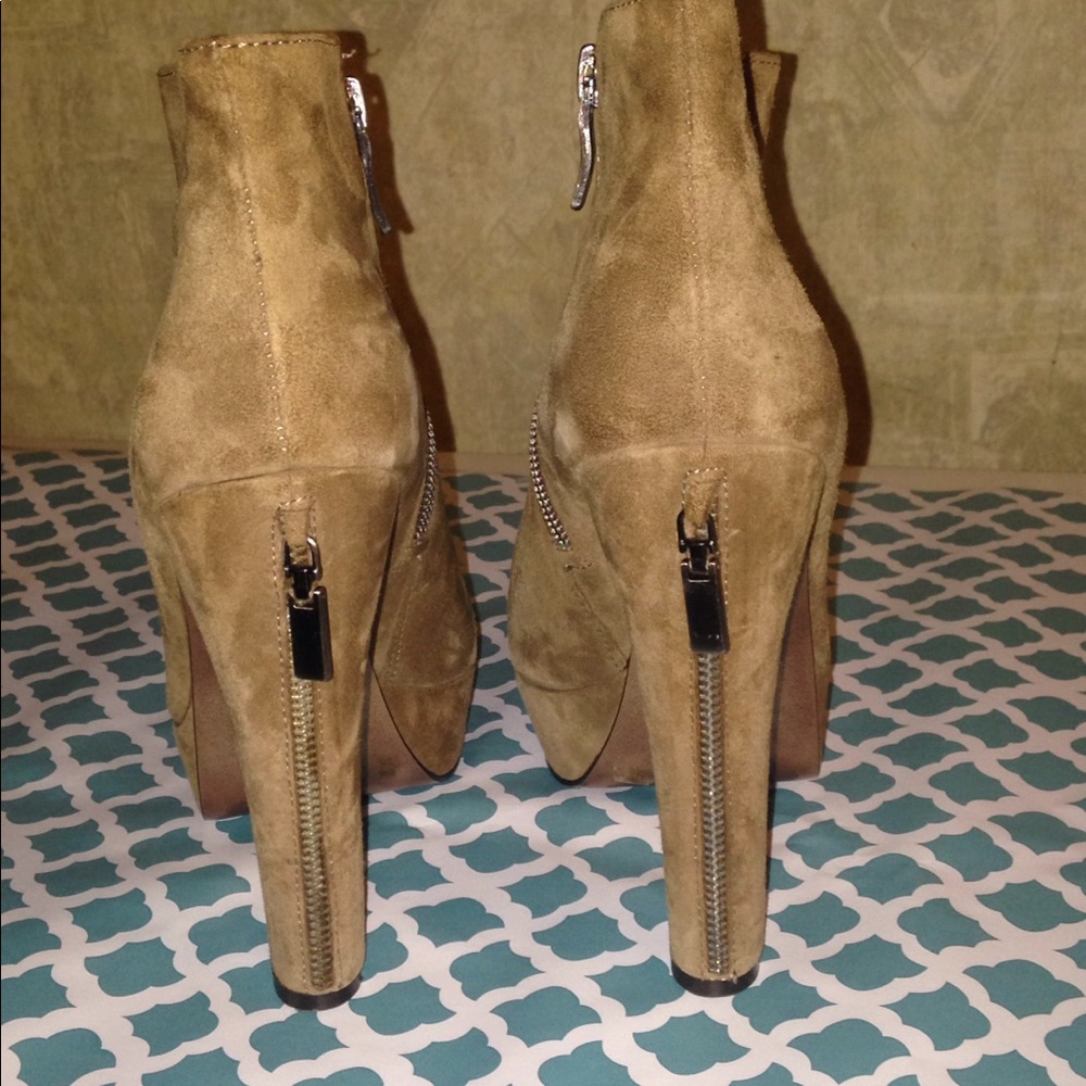 Bcbgeneration - image 3